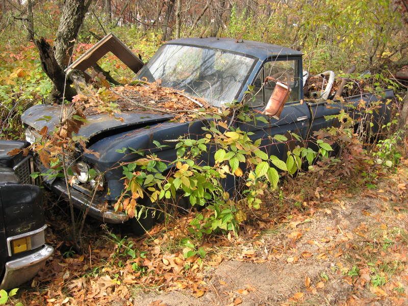 Wisconsin JunkYard Pics The H.A.M.B.