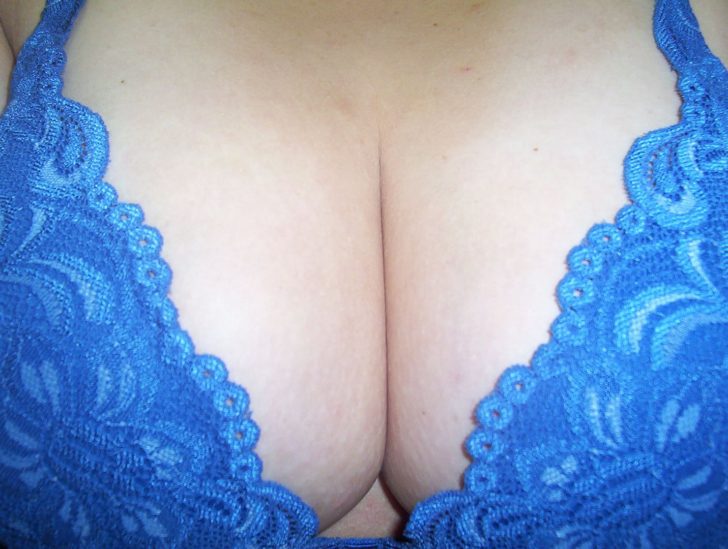 100_4089.jpg big tits image by besttits