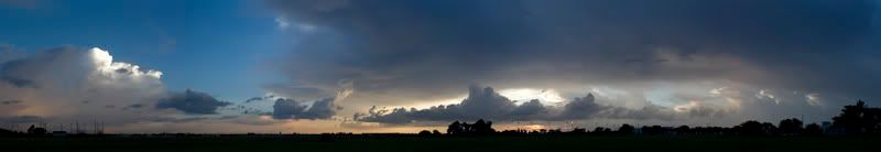 IMAGE: http://i109.photobucket.com/albums/n56/dozerlyp/800n.jpg