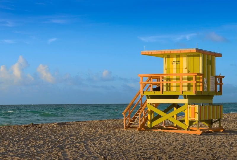 IMAGE: http://i109.photobucket.com/albums/n56/dozerlyp/Beach-Conveniently-Deserted-3.jpg