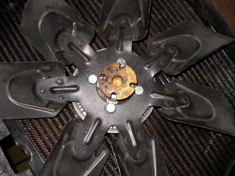I need fan clutch help 460 Ford Forum