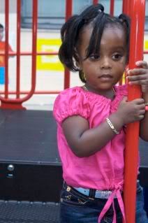 IMAGE: http://i109.photobucket.com/albums/n64/jaccine35/Nosmiles8492.jpg