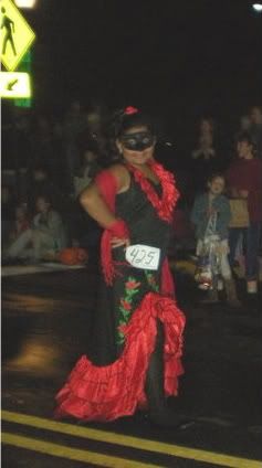 leenarofohalloweenparade2010.jpg