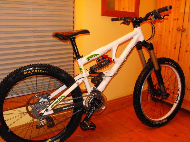 Commencal Furious