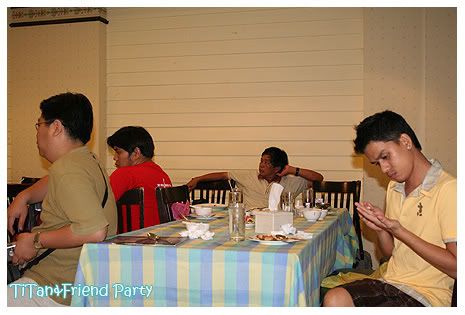 BirthDaY ParTY AgaiN