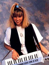 debbie_gibson_4.jpg