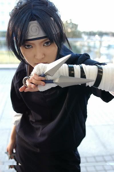 http://i109.photobucket.com/albums/n75/turokxz/sasuke_cosplay.jpg
