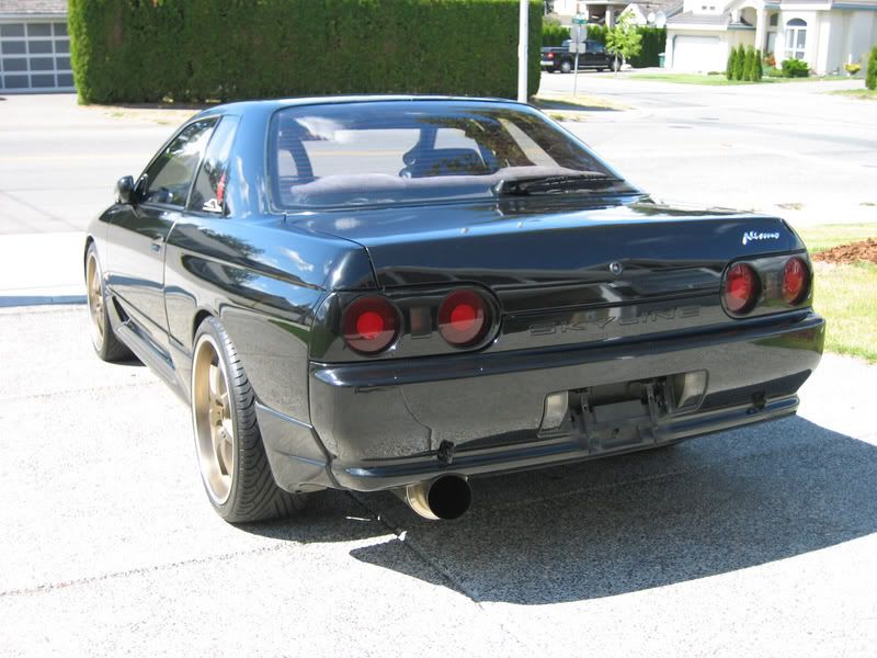 http://i109.photobucket.com/albums/n77/FITZPATRICK_07/Nissan%20Skyline/62.jpg