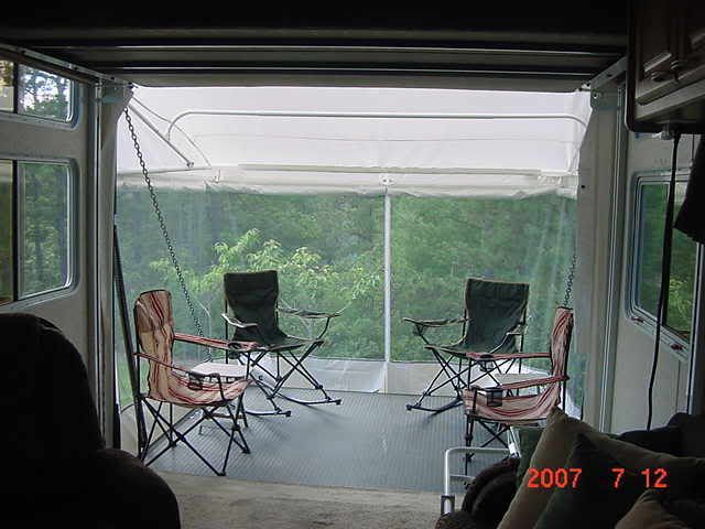 Rv Net Forum >> RV.Net Open Roads Forum: Toy Haulers: Which screen room ... Rv Net Forum >> RV.Net Open Roads Forum: Toy Haulers: Which screen room ...